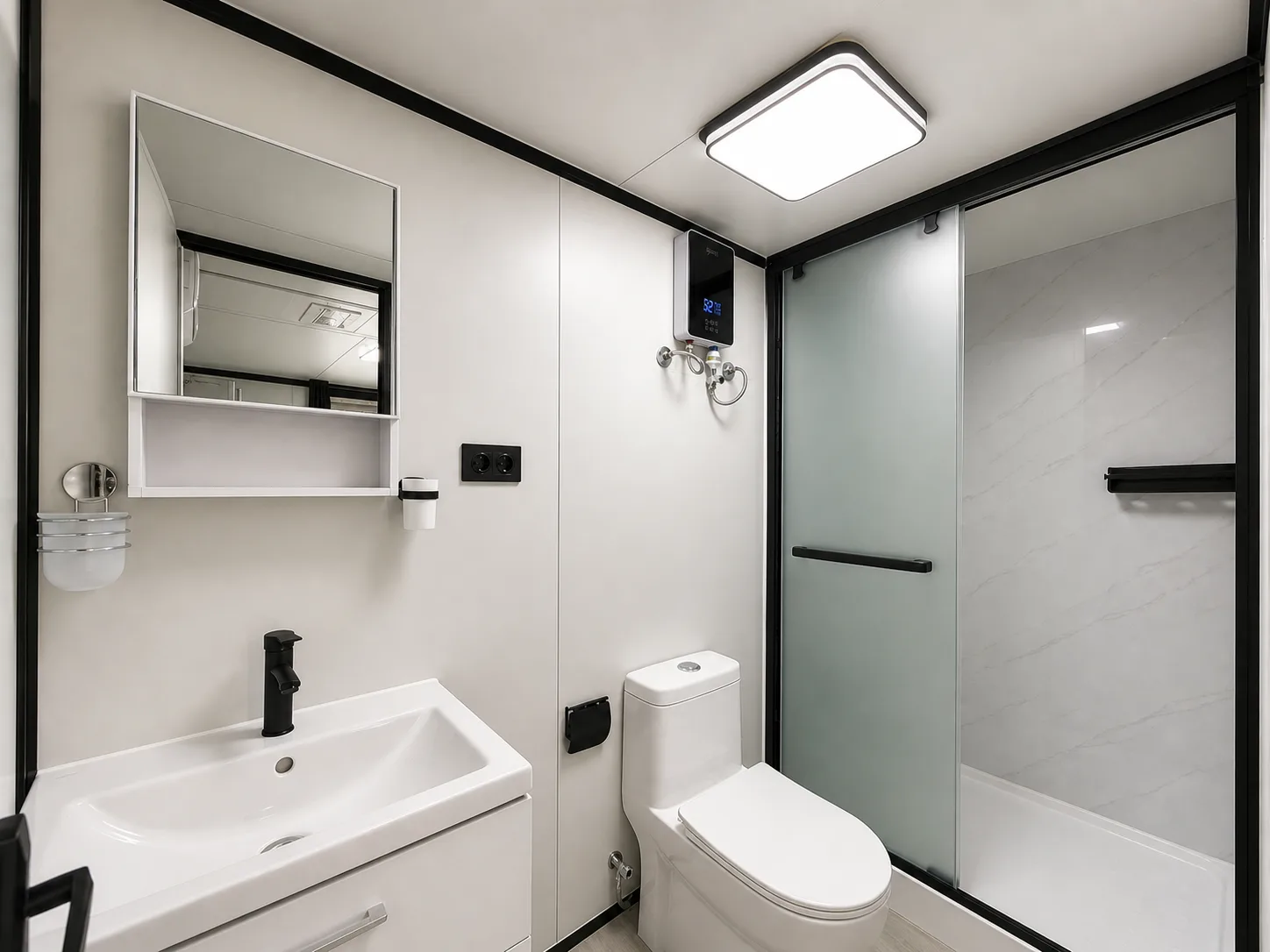 Badkamer met douchecabine